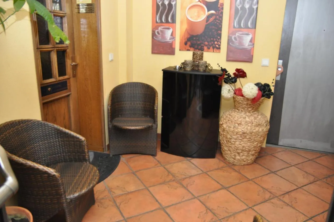Hotel Stadtcafe-Hotel Kelsterbach